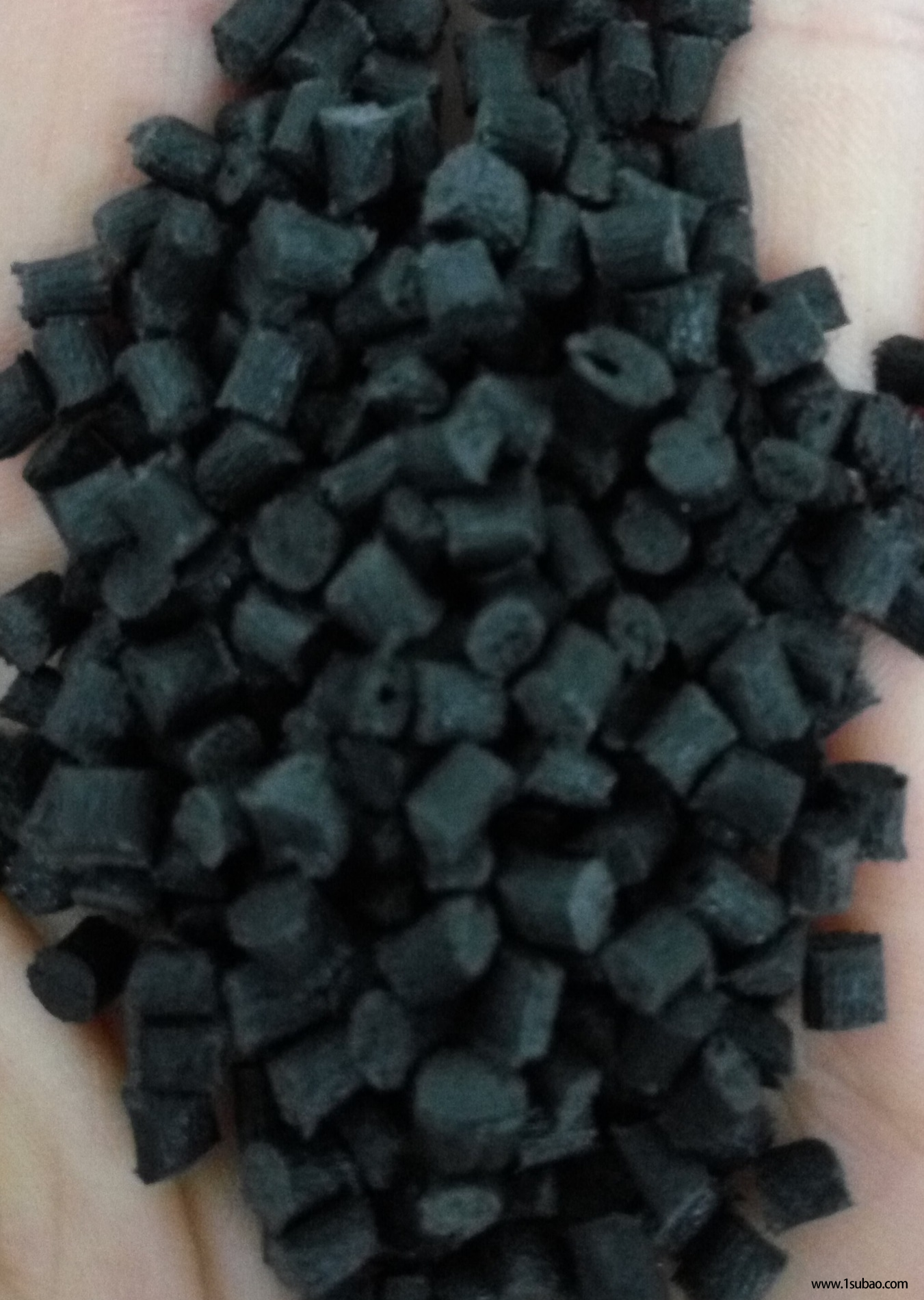 PA6黑色增强30_回料加纤30%可直接注塑高抗冲高强第耐磨
